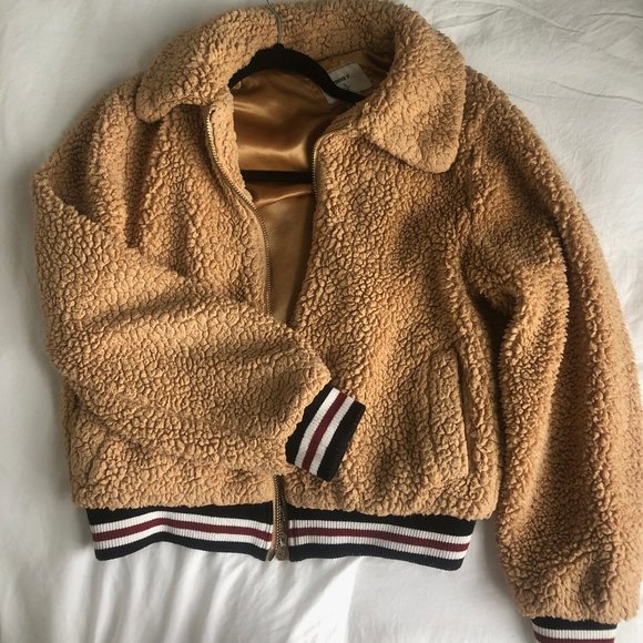 Forever 21 Jackets & Blazers - F21 Teddy Jacket